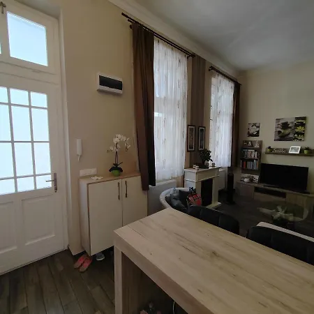 Hermes Apartament Budapest Extérieur photo